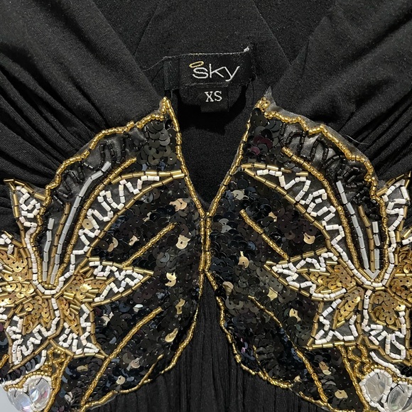 Sky Sequence Top - Picture 3 of 3